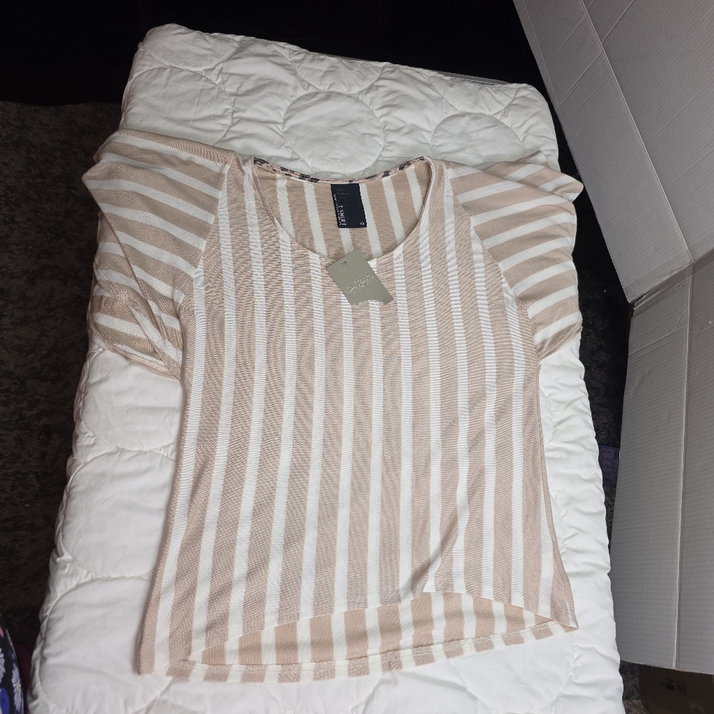 NWT Dolan for Anthropologie Striped Scoop Neck Knit Top – Women’s XS - Picture 4 of 8